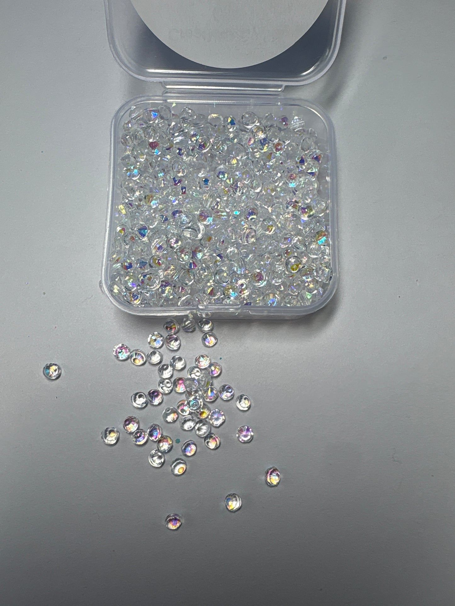 #615 WHITE DIAMONDS