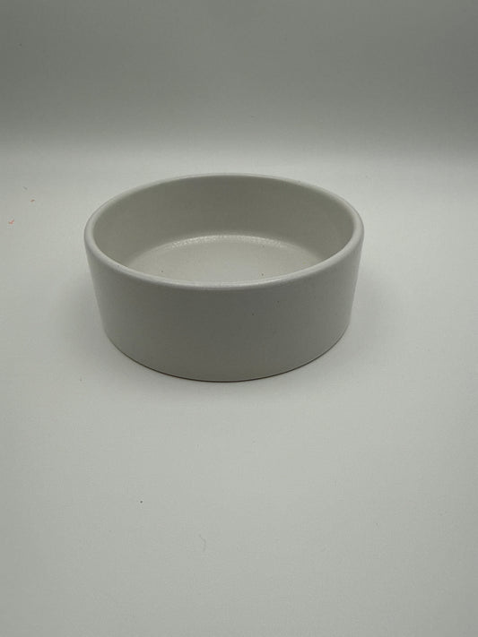 White porcelain pet bowls