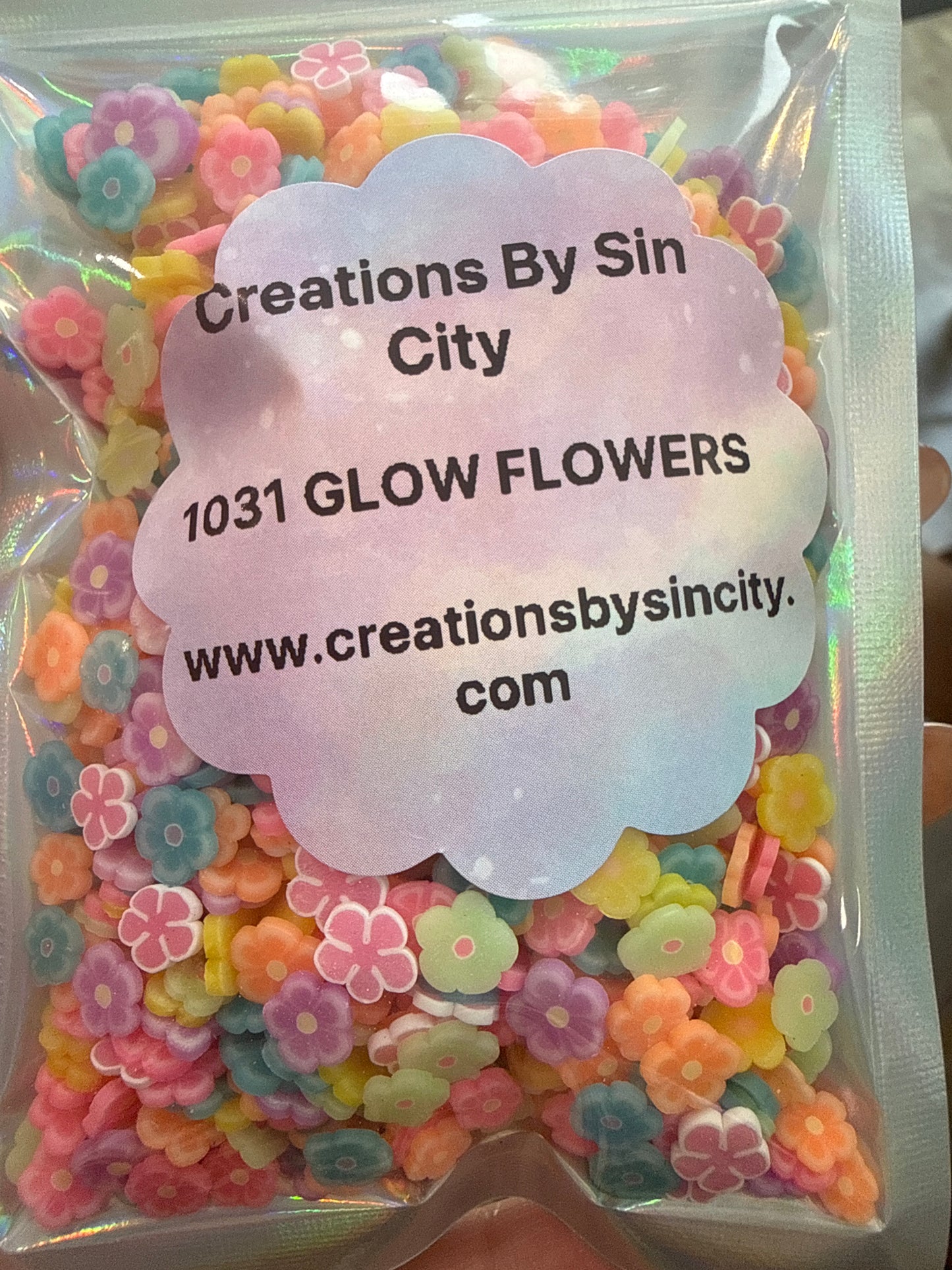 1031 Glow Flowers