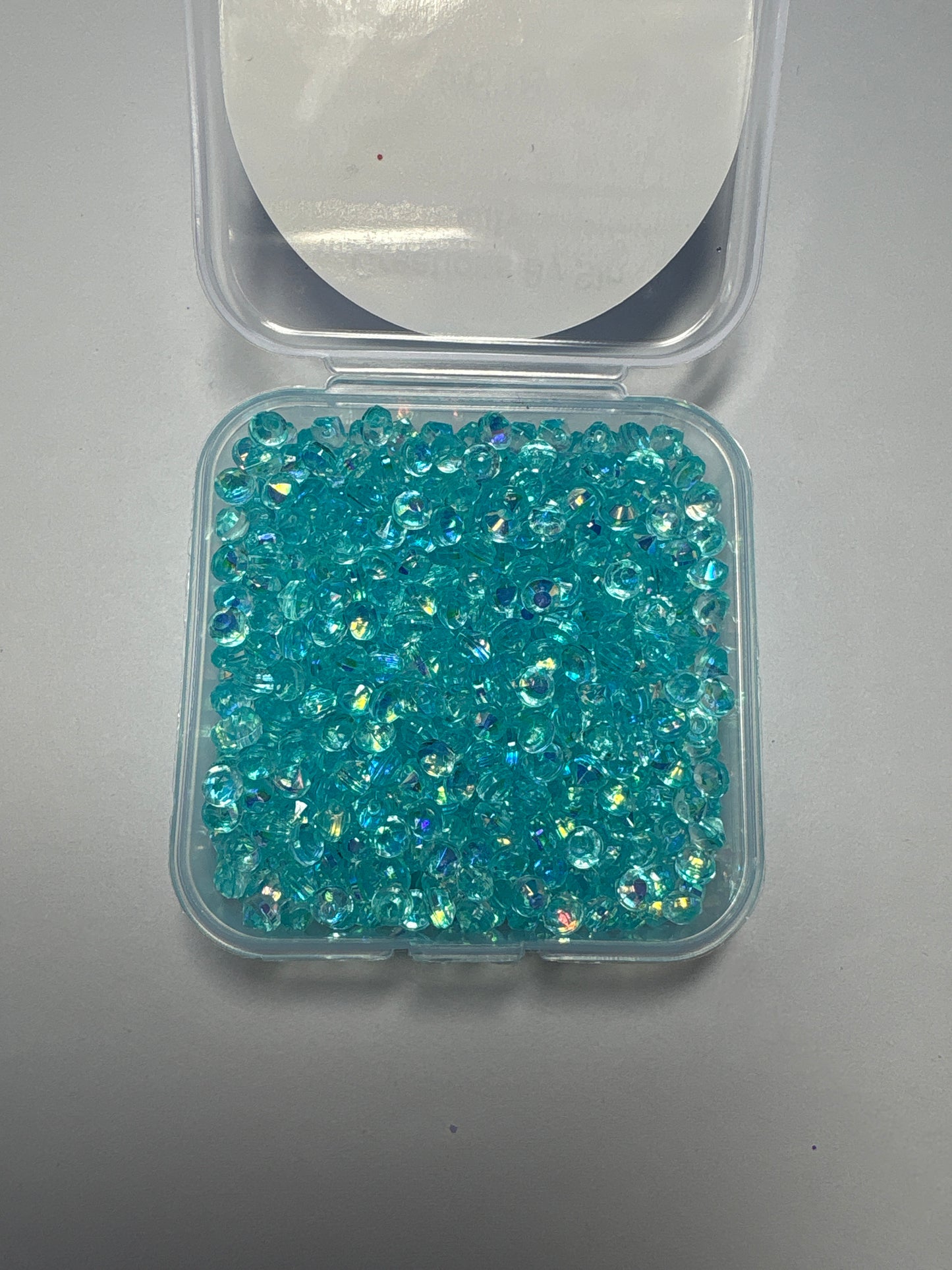 #618 TEAL DIAMONDS