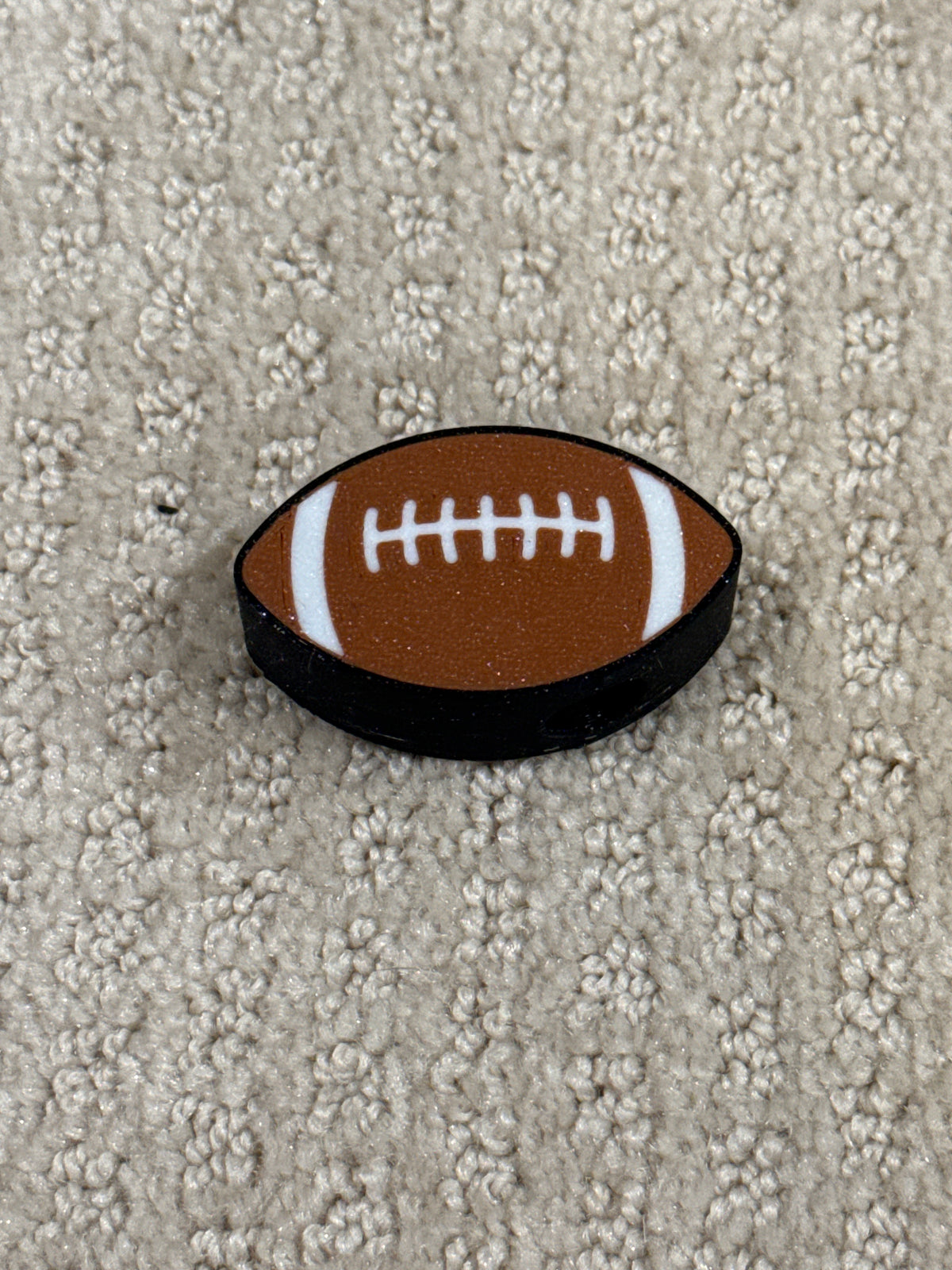 FOOTBALL STRAW HUGGIES