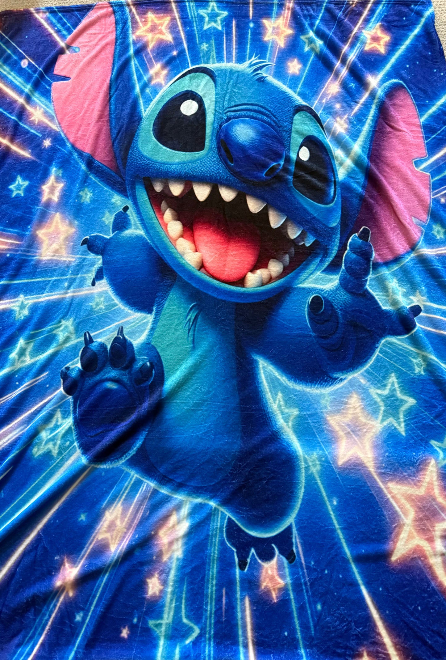 STITCH SUPER SOFT BLANKET