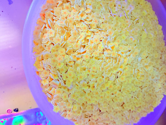 1024 PEACH GLOW IN THE DARK FLOWERS