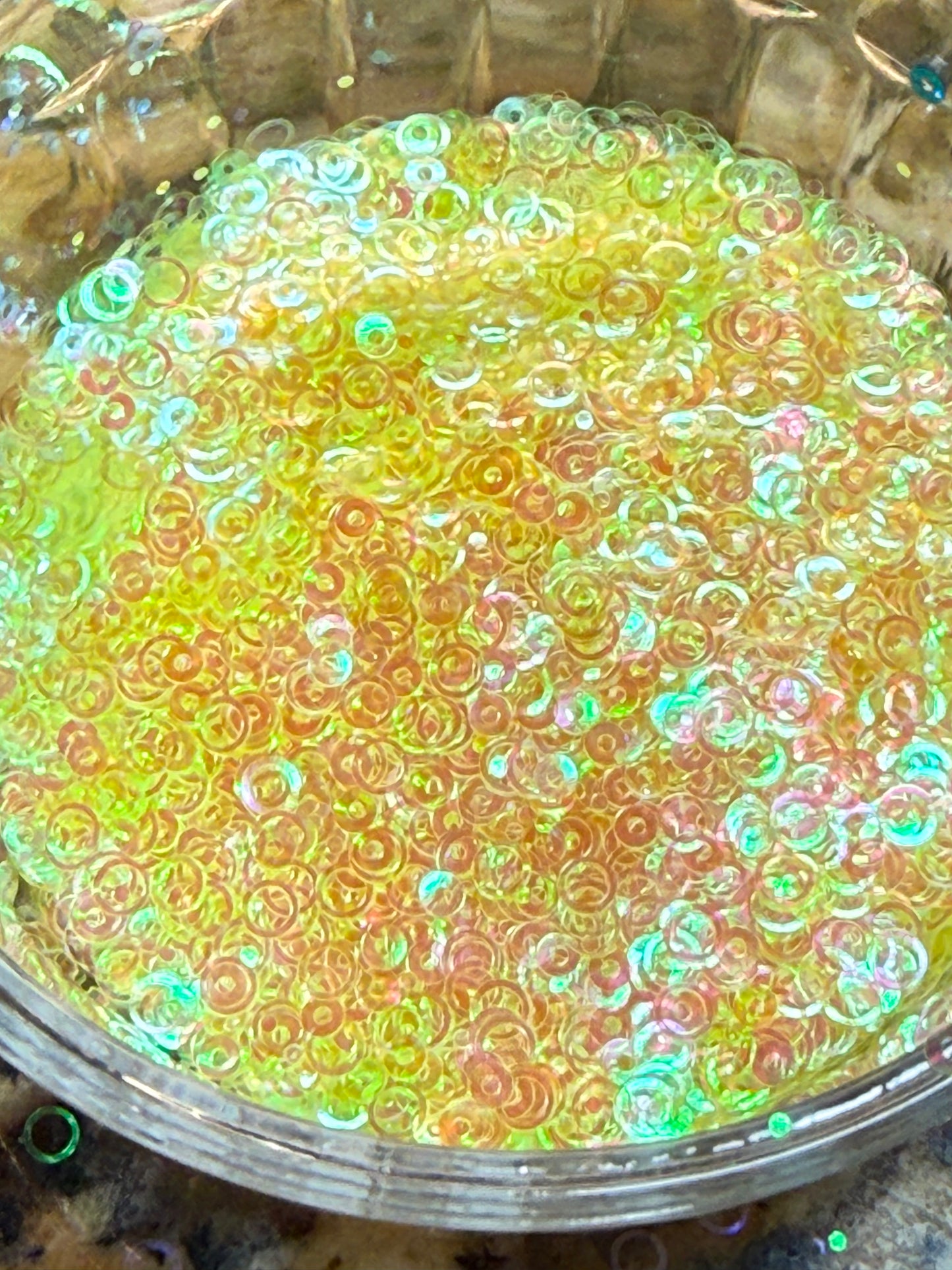 1032 YELLOW RINGS