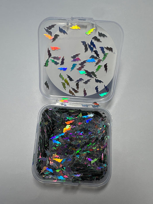 #624 SILVER LIGHTNING BULTS HOLO