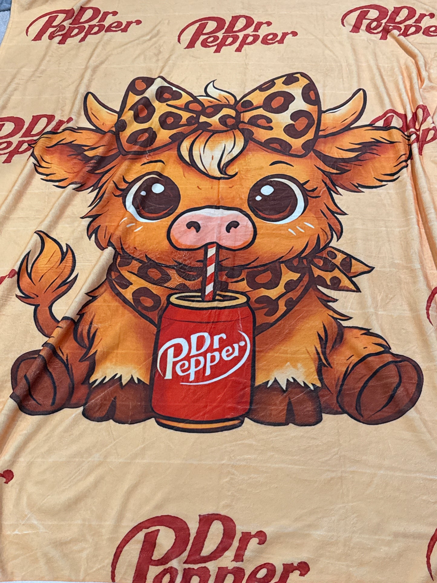 HIGHLAND COW DR PEPPER THROW A BLANKET