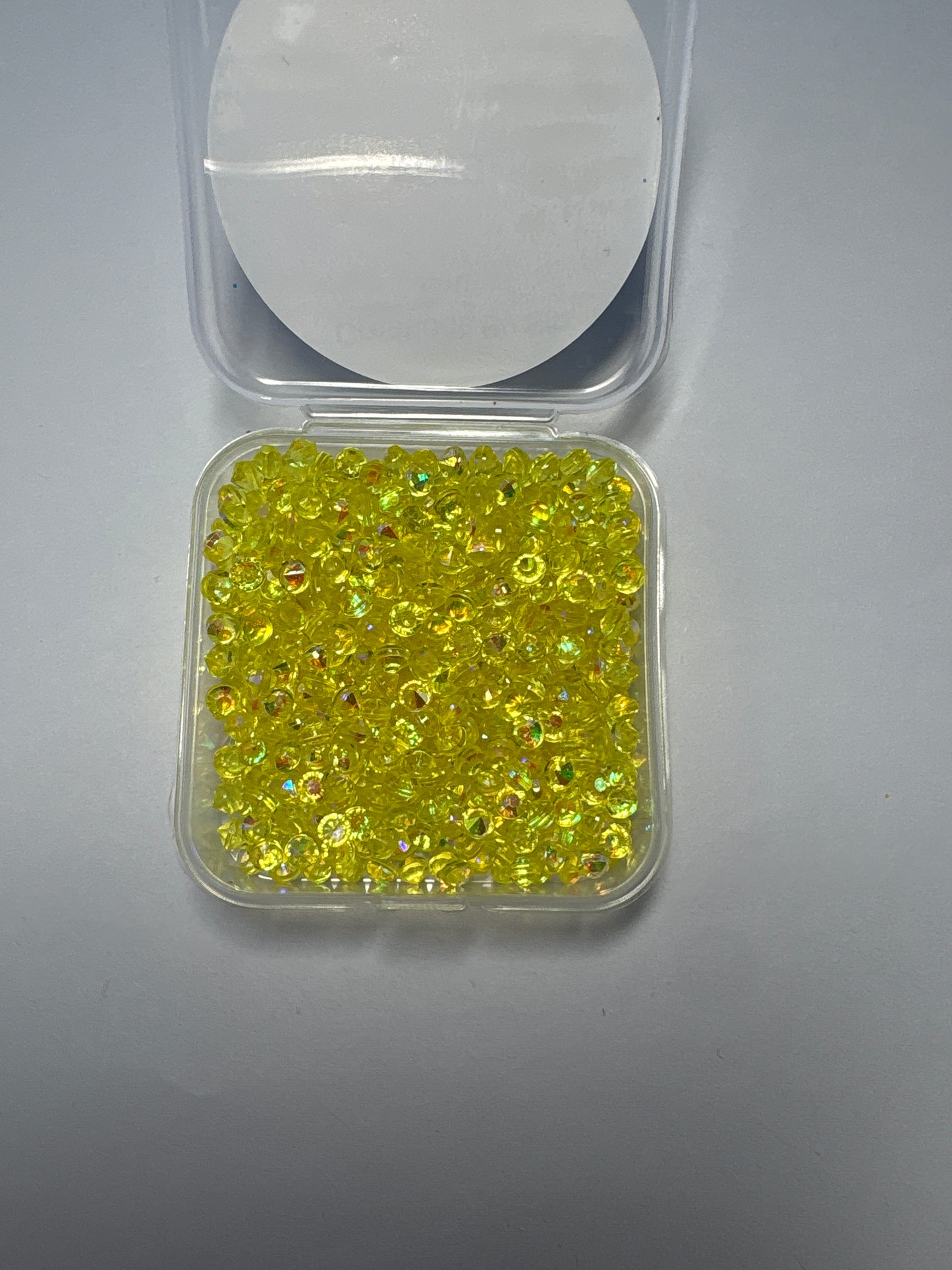 #619 YELLOW DIAMONDS