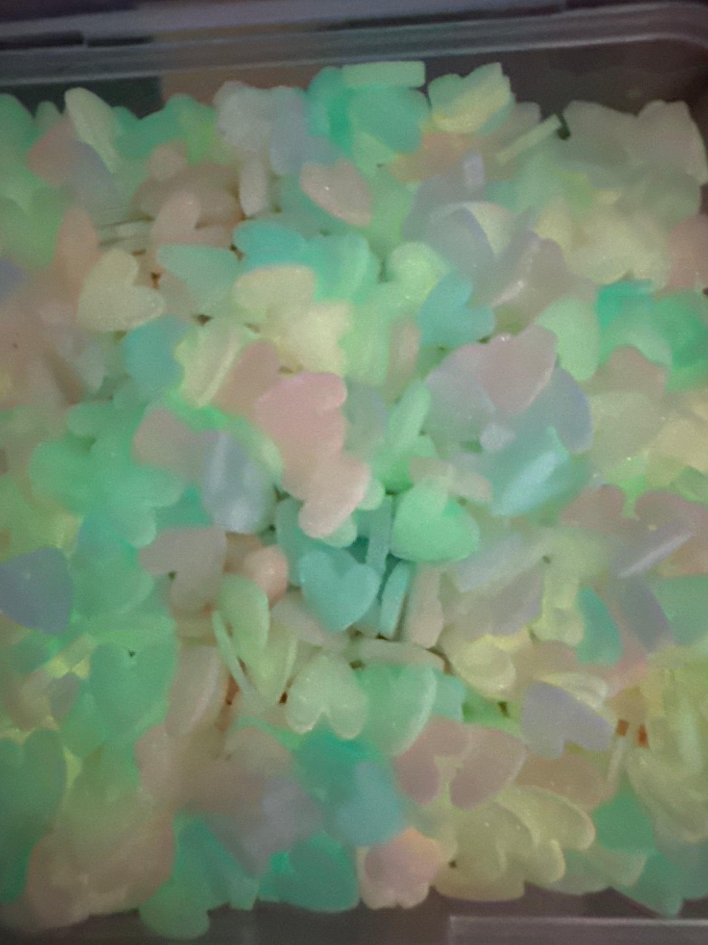#1005 GLOW IN THE DARK HEARTS