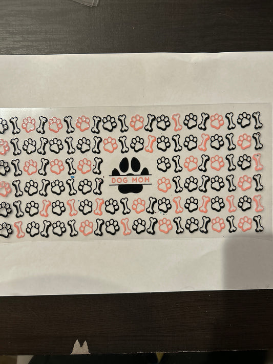 D279