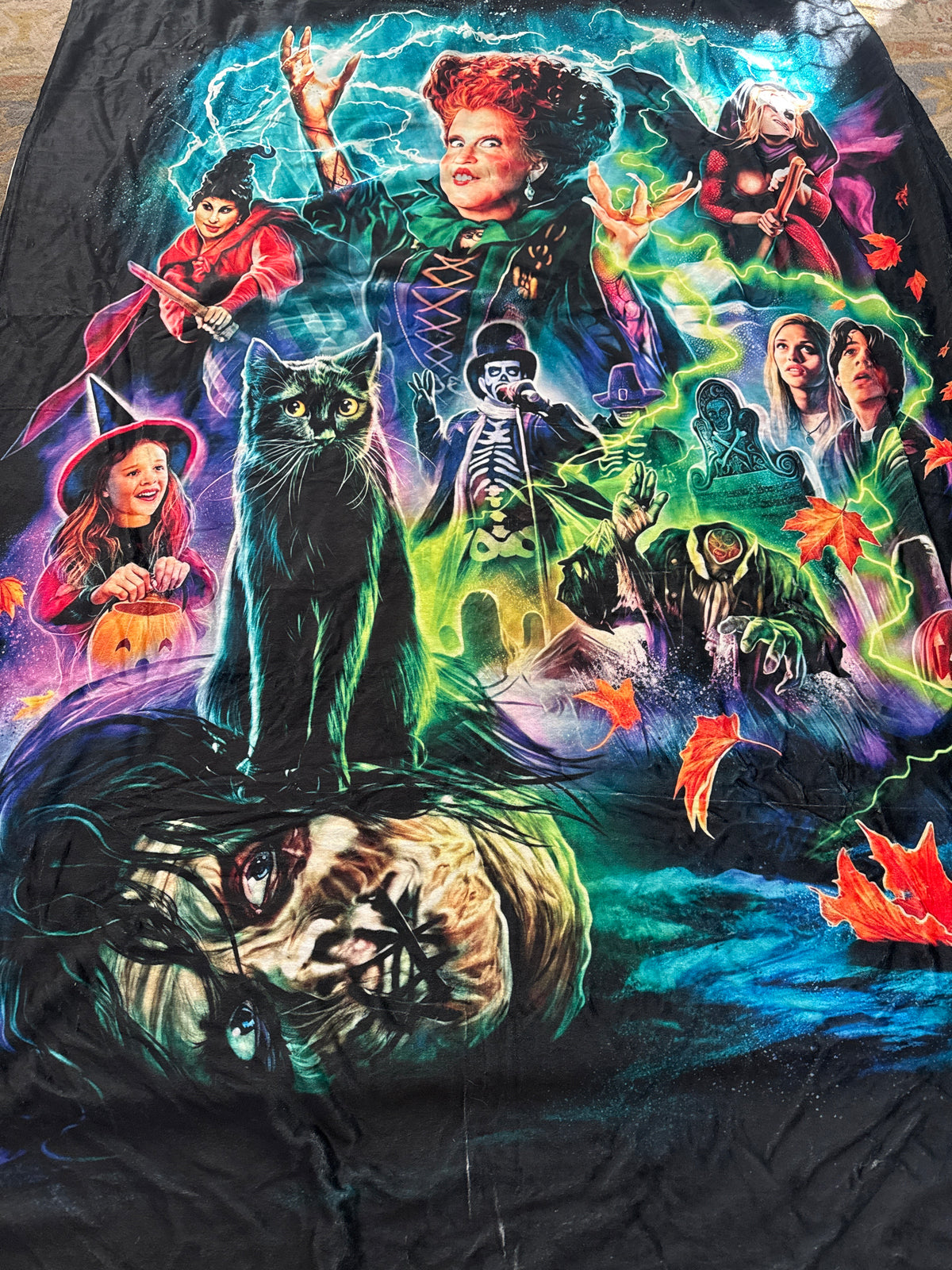 HOCUS POCUS SUPER SOFT BLANKET