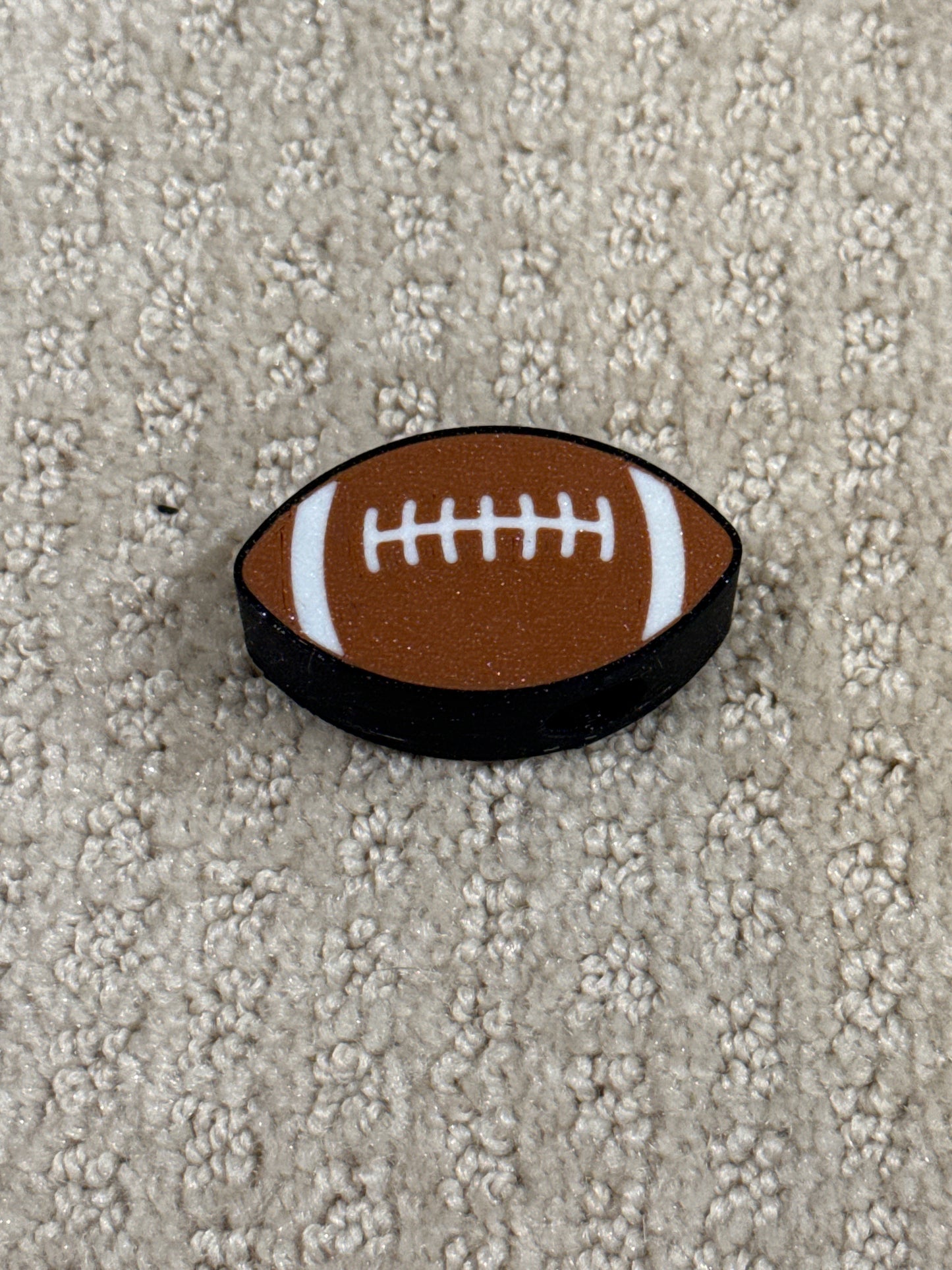 FOOTBALL STRAW HUGGIES