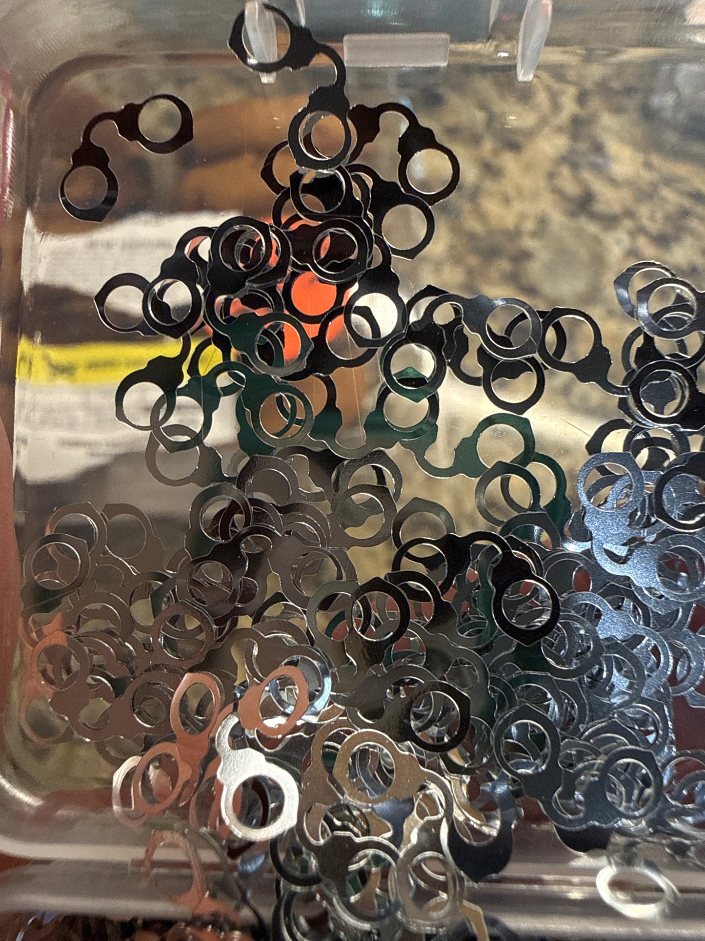 1036 HANDCUFFS
