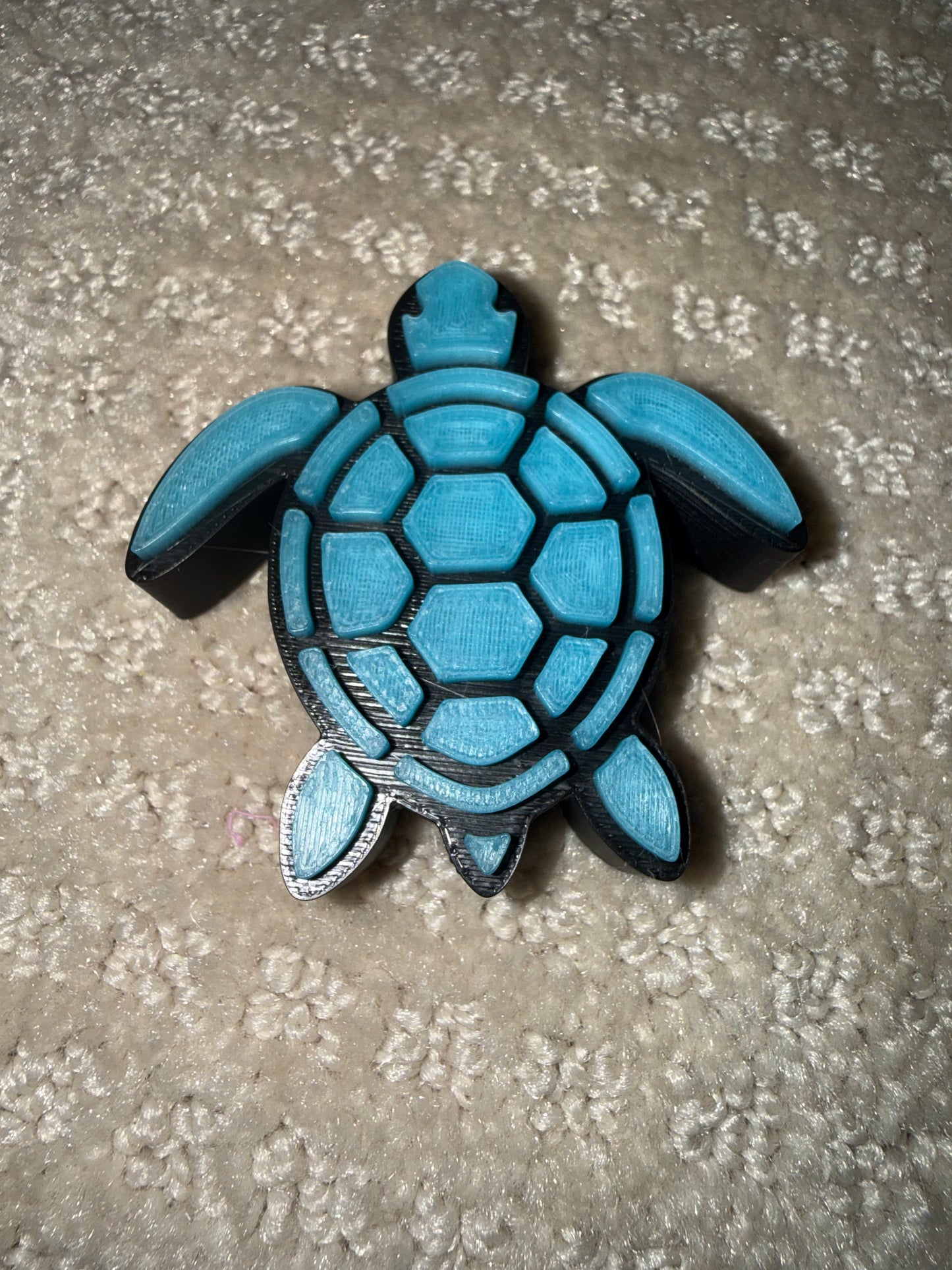 TURTLE STRAW HUGGY GLOW IN THE DARK