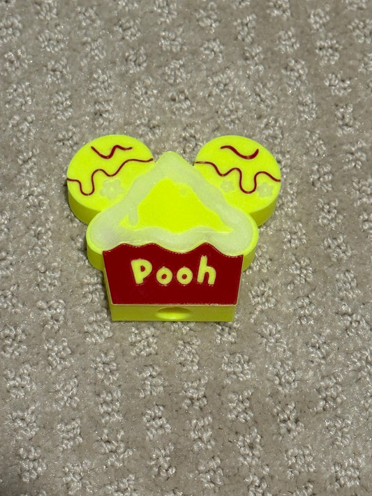 POOH STRAW HUGGIES