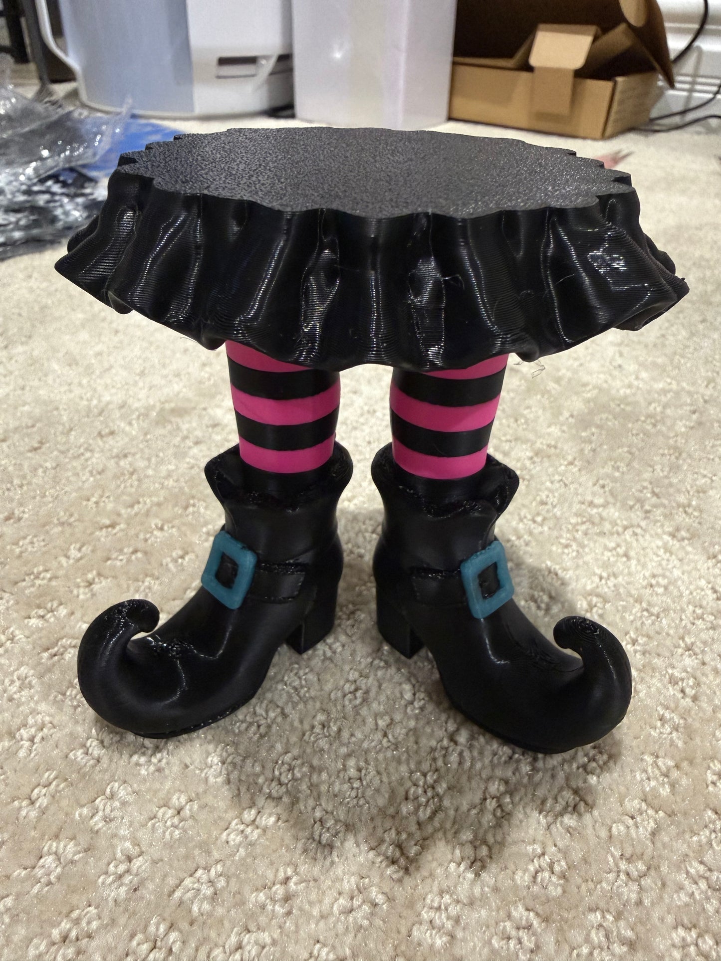 CUTE WITCH FEET CANDLE HOLDER