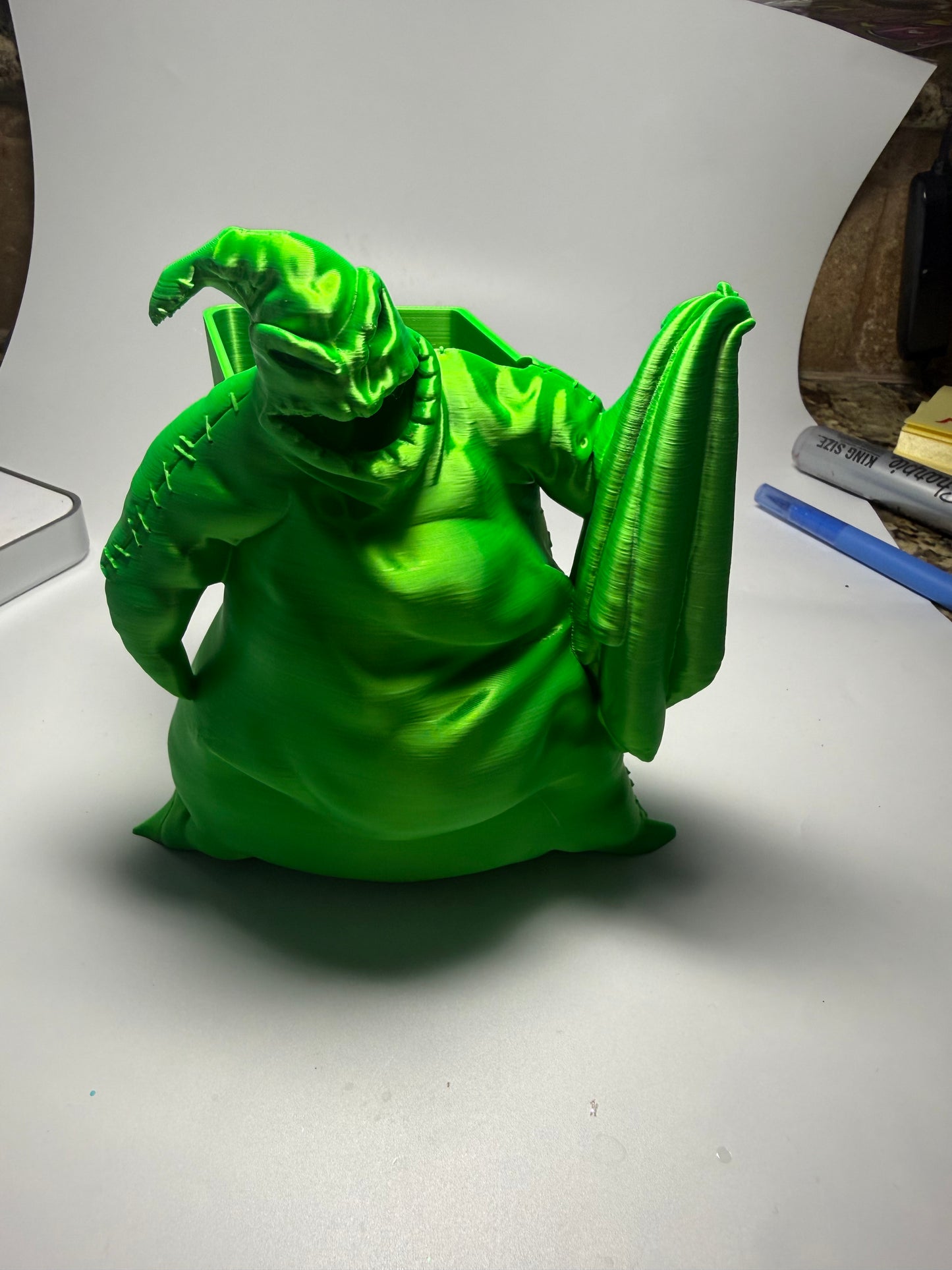 Oogie boogie Bath & body soap holder