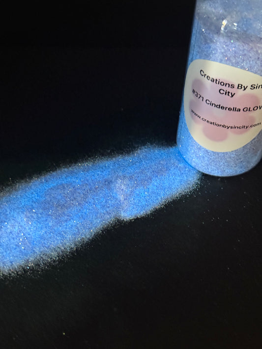 #371 Cinderella GLOW