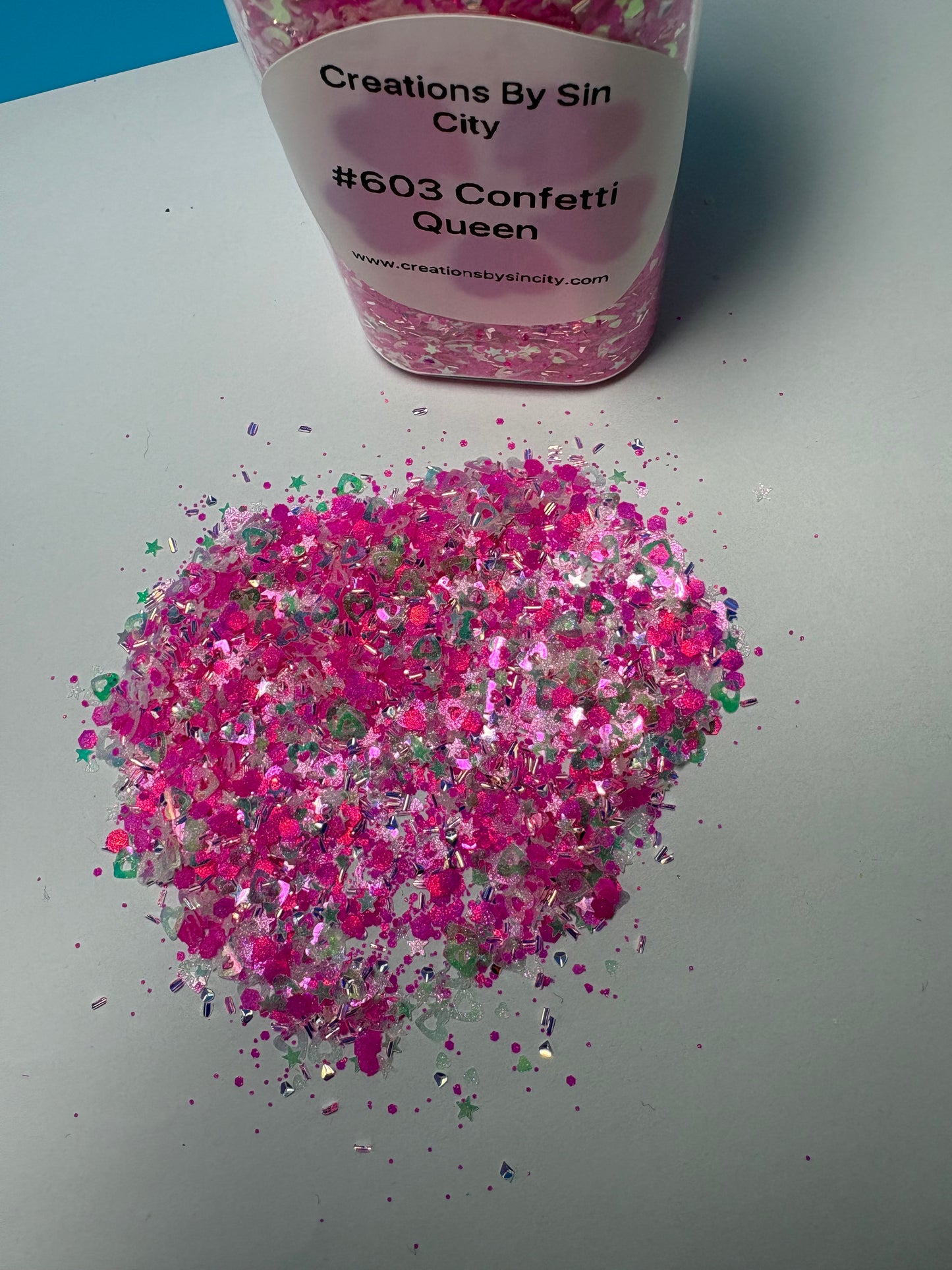 #603 CONFETTI QUEEN