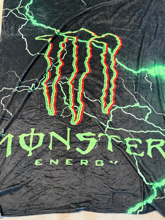 MONSTER ENERGY DRINK