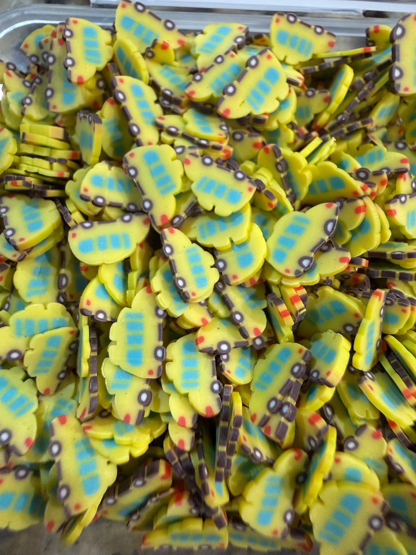 2080 YELLOW CARS