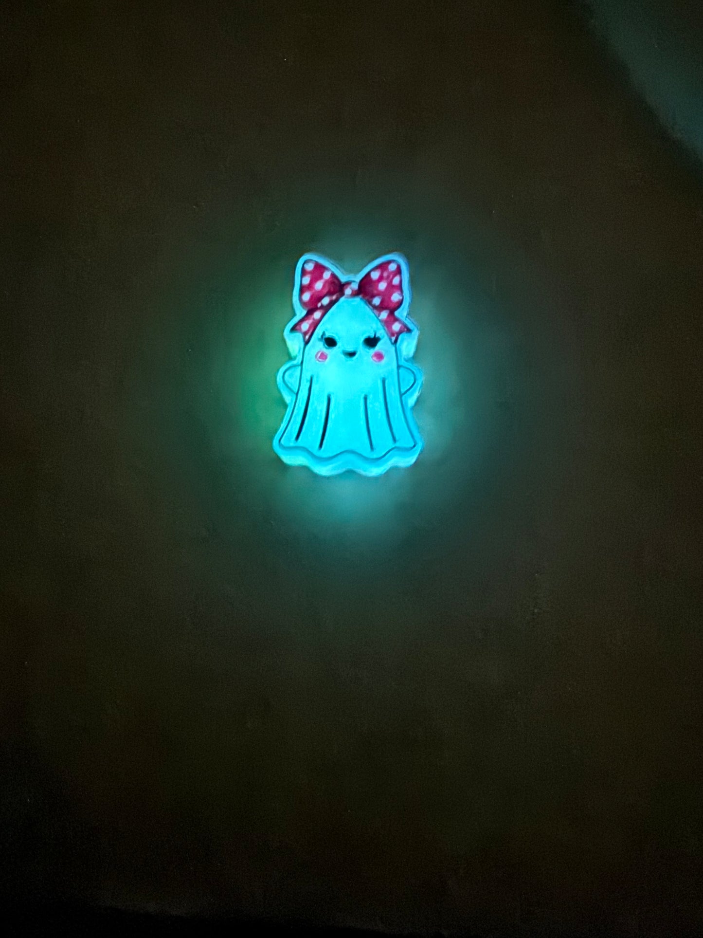 GHOST STRAW HUGGIES GLOW IN THE DARK
