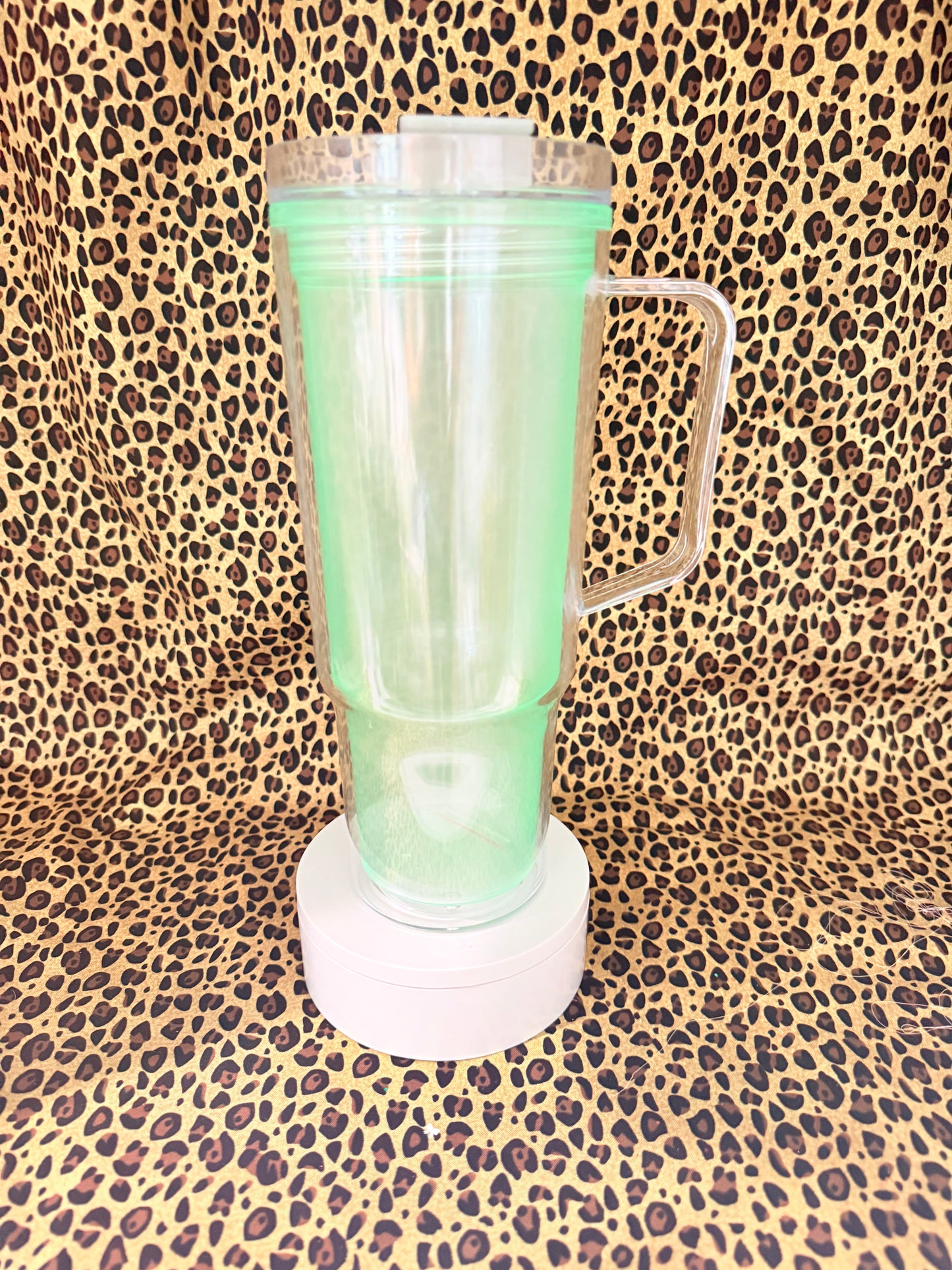 40oz ACRYLIC SNOW GLOBE GLOW GREEN