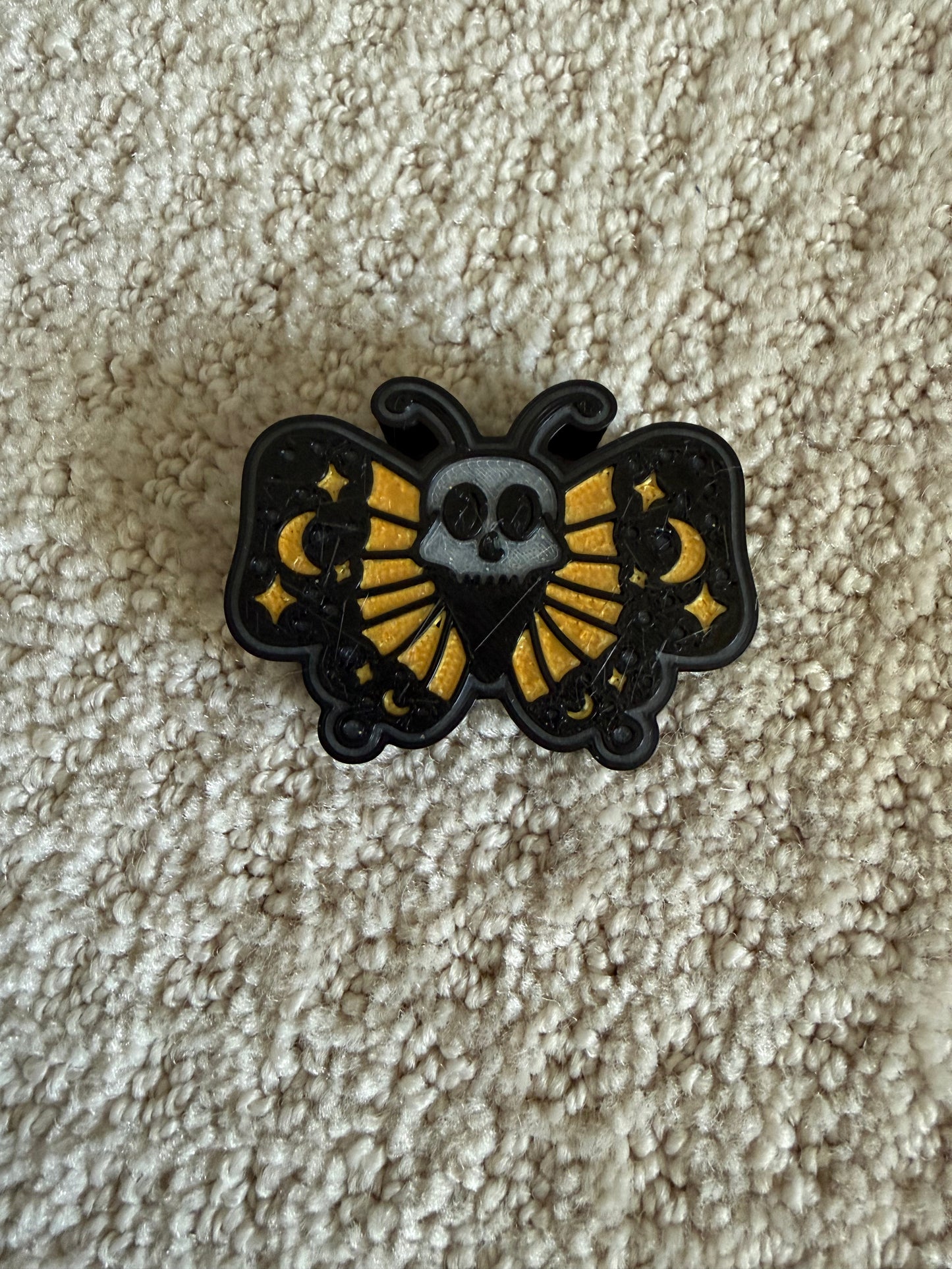HALLOWEEN MOTH STRAW HUGGIES