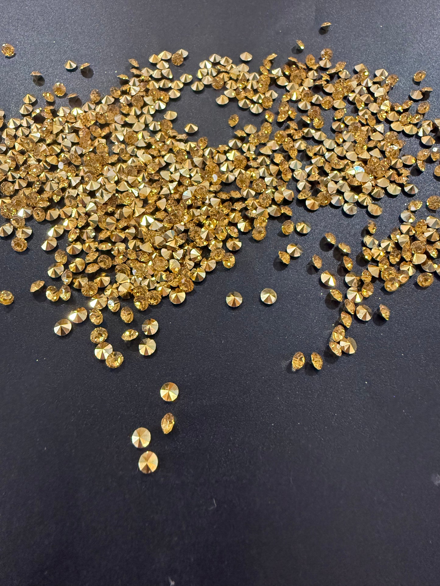 GOLD DIAMONDS
