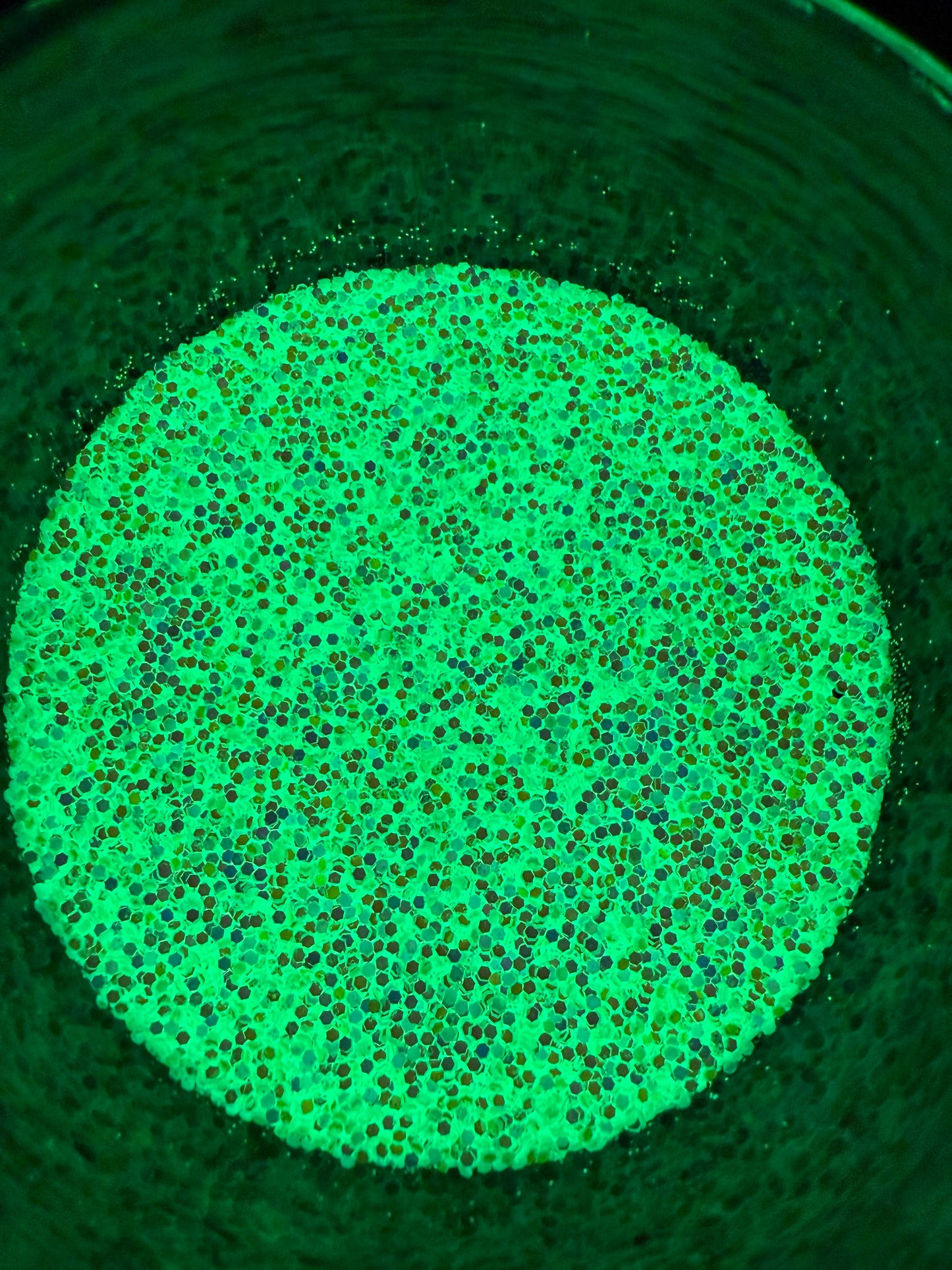 WICKED GLOW GREEN G9