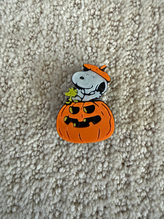SNOOPY AND A PUMPKIN STRAW, HUGGIES GLOW IN THE DARK SNOOPY FACE