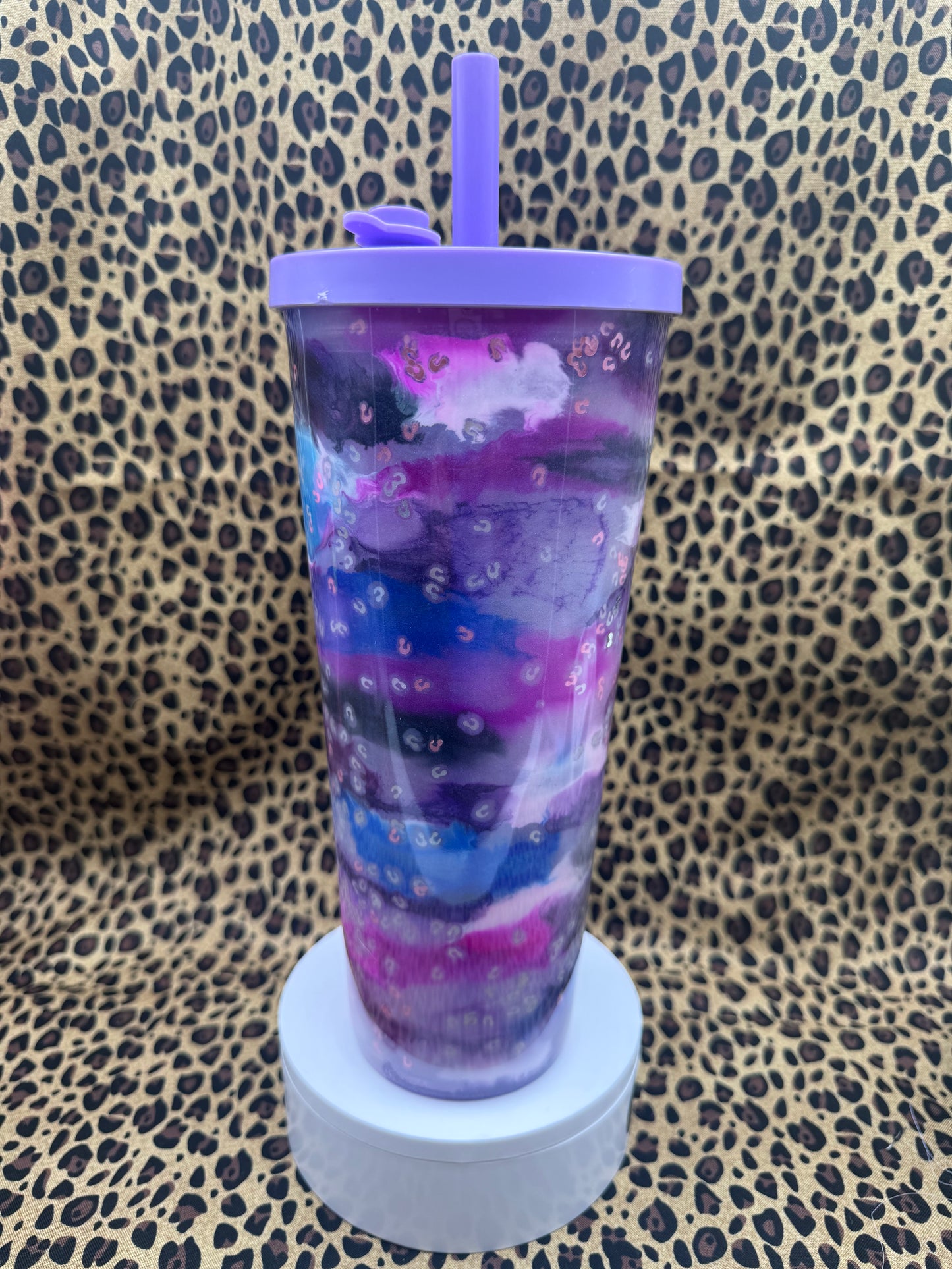 #10 24oz EPOXY SNOW GLOBE TUMBLER WITH CHEETAH SHAPED GLITTER IN EPOXY
