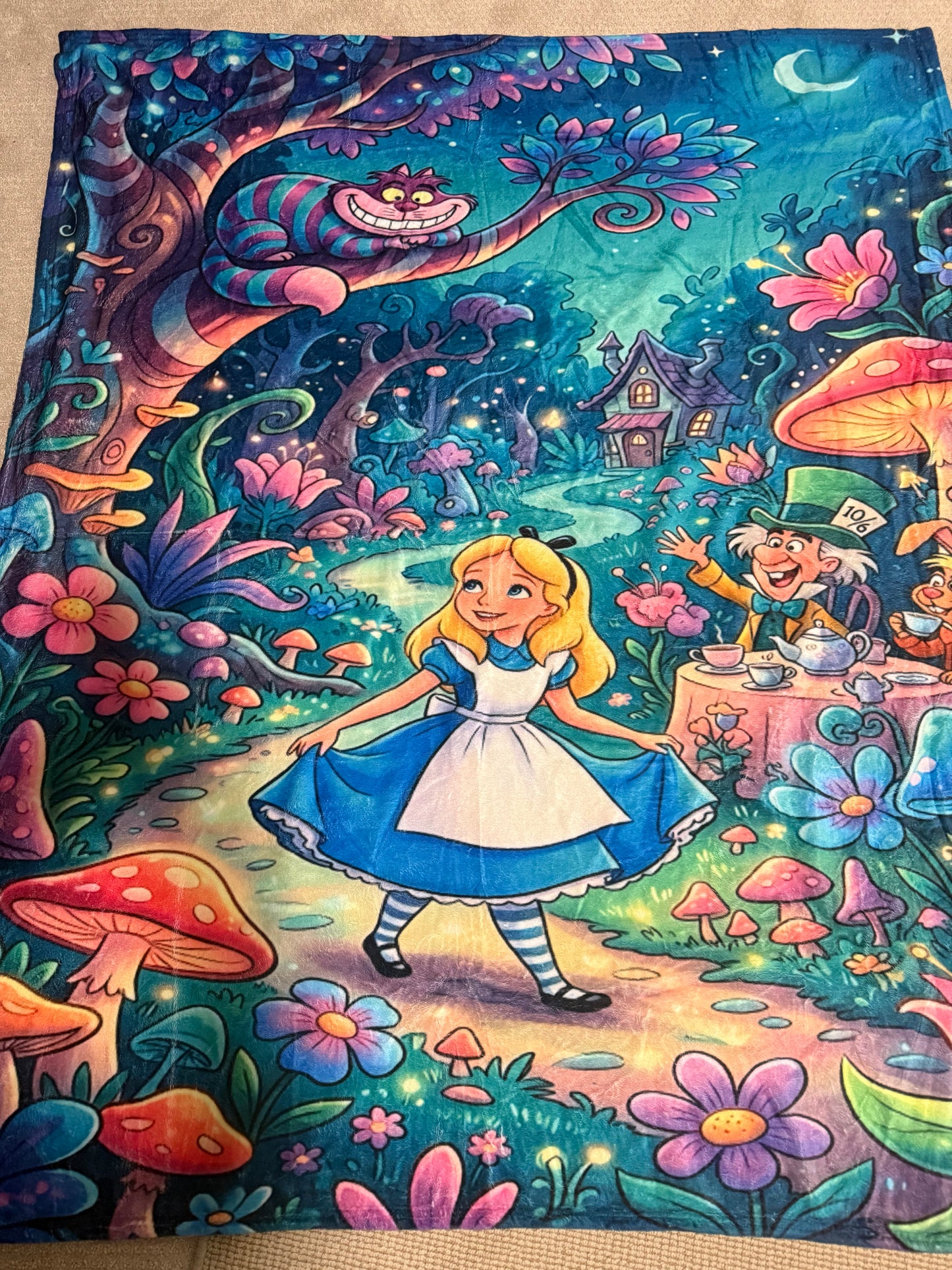 KIDS ALICE IN WONDERLAND
