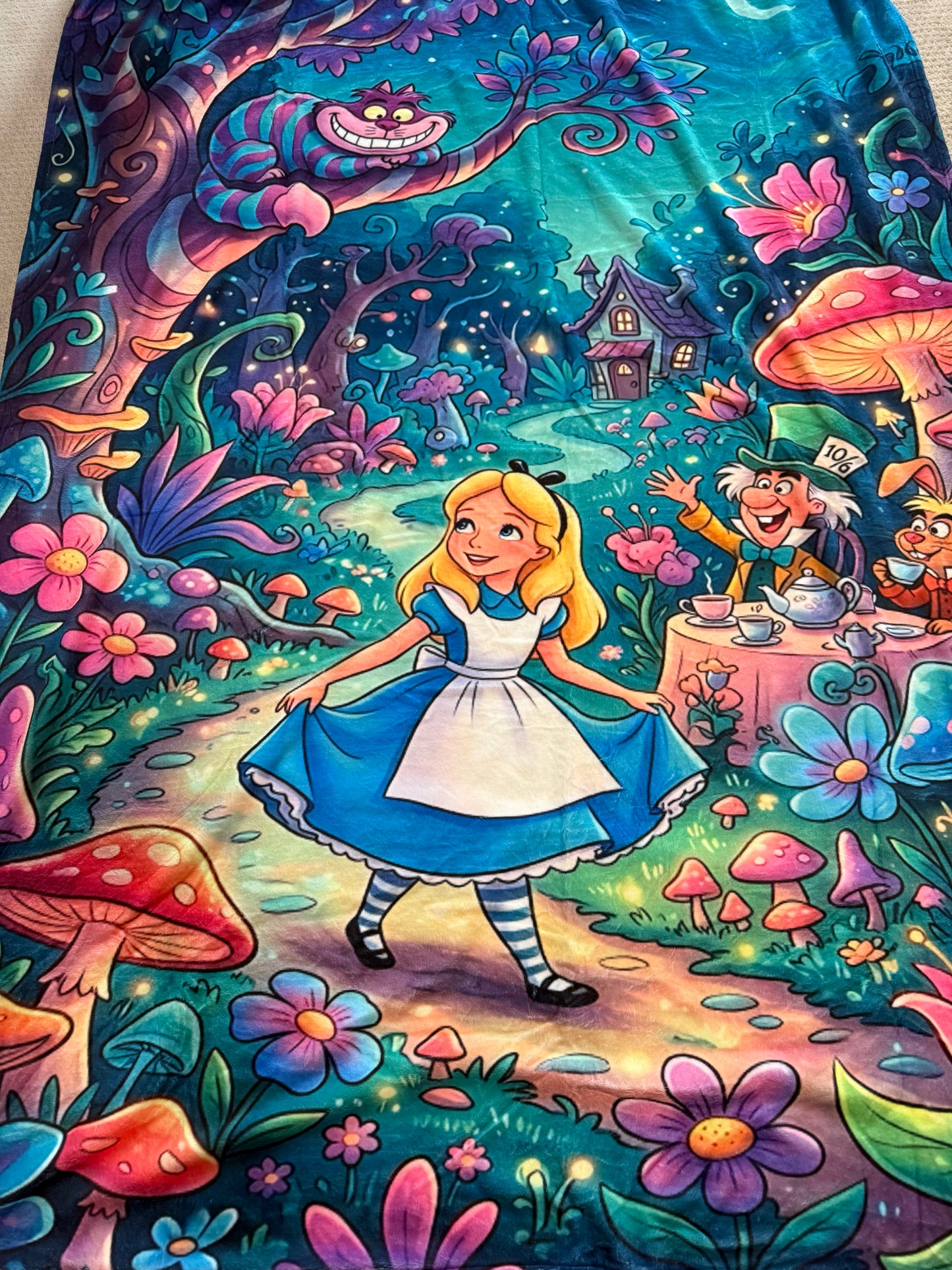 ALICE IN WONDERLAND