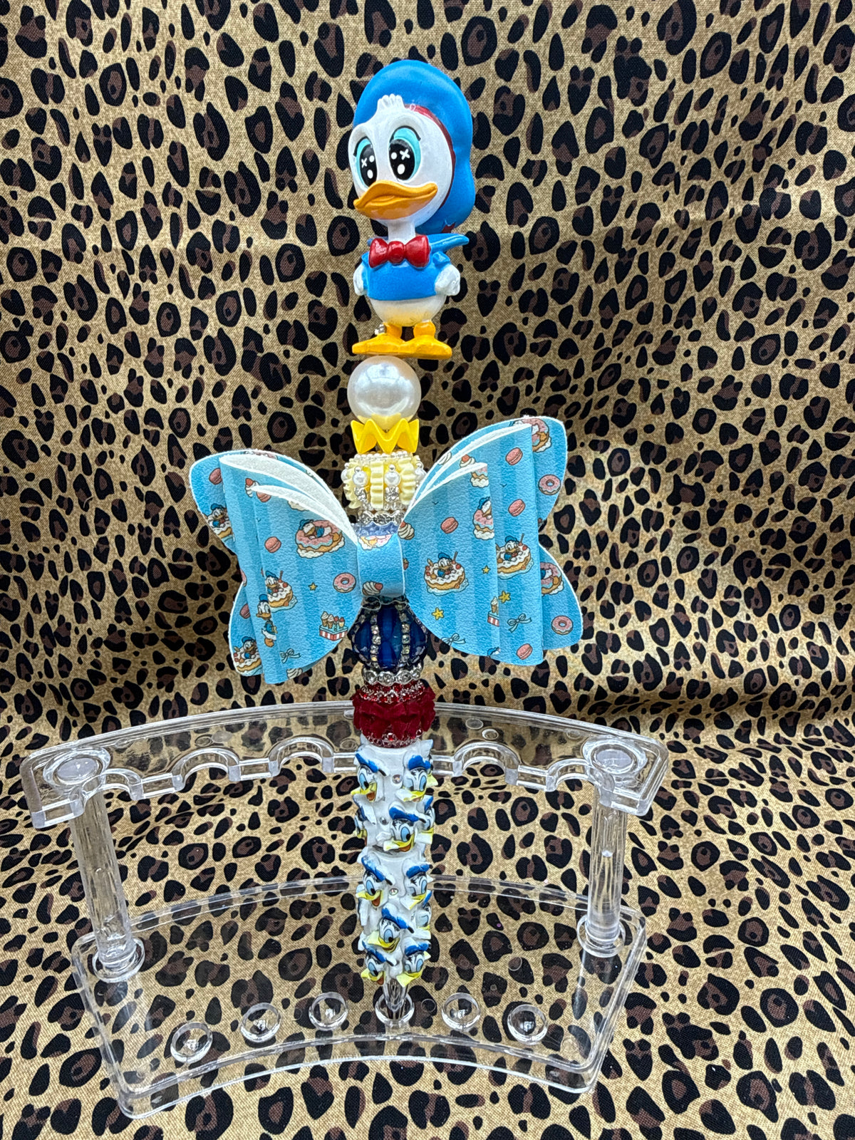 DONALD DUCK